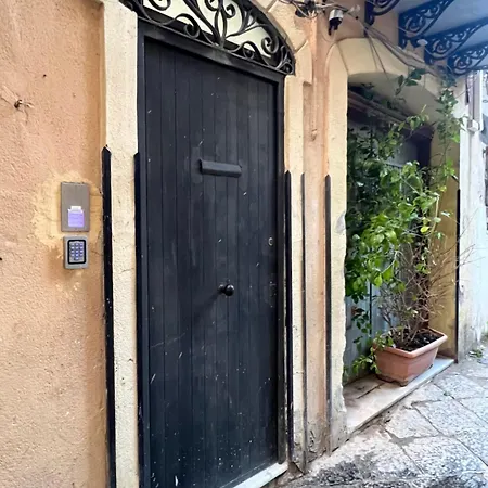 Stella Marina-centro Storico-cala-corso Vittorio * Palermo